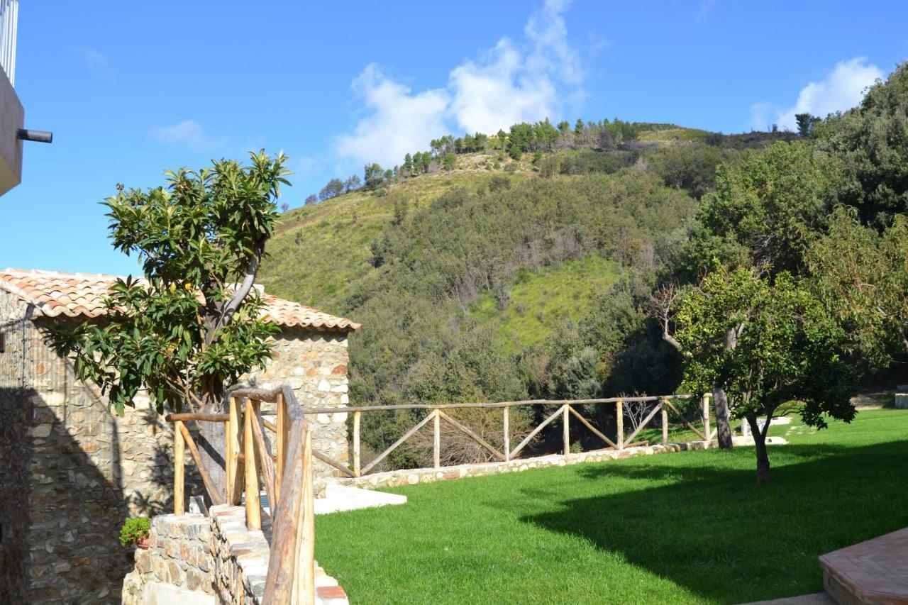 Borgo Rosso Di Sera - Resort Country Chic San Lucido Buitenkant foto