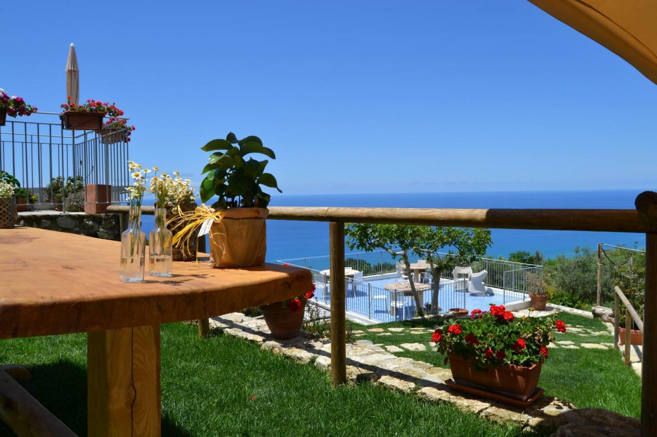 Borgo Rosso Di Sera - Resort Country Chic San Lucido Buitenkant foto